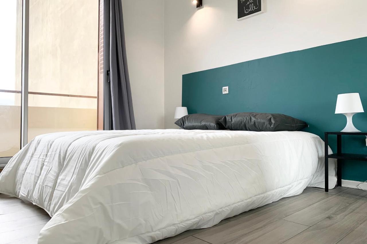 #Bn The Blue Song Marcelin Berthelot Tramway Appartement Grenoble Buitenkant foto